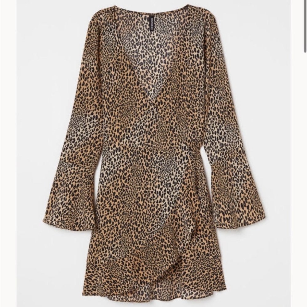 Leopard animal Print Crêped Wrap-Front Dress
